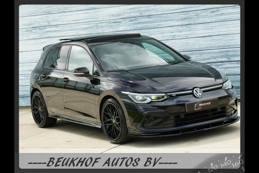 Volkswagen Golf 1.5 eTSI R-Line Pano H&K Audio Cruise Camera