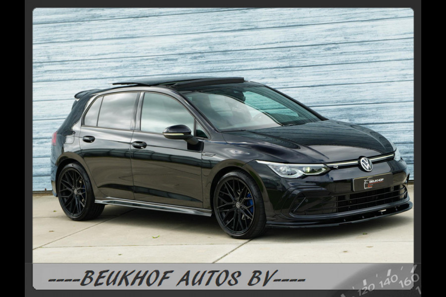 Volkswagen Golf 1.5 eTSI R-Line Pano H&K Audio Cruise Camera