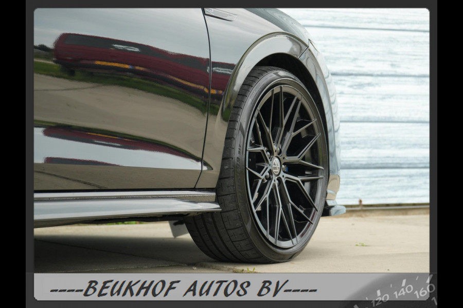 Volkswagen Golf 1.5 eTSI R-Line Pano H&K Audio Cruise Camera