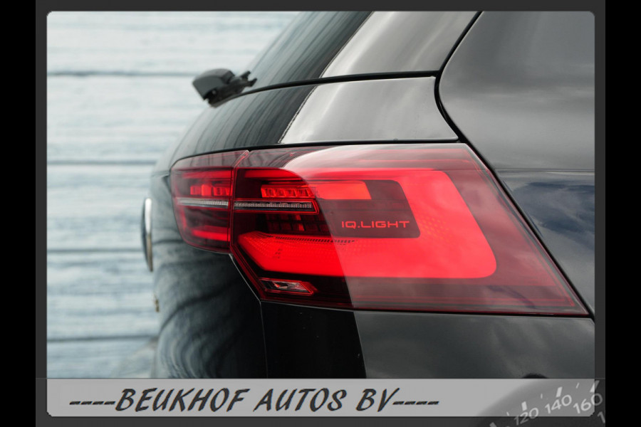 Volkswagen Golf 1.5 eTSI R-Line Pano H&K Audio Cruise Camera