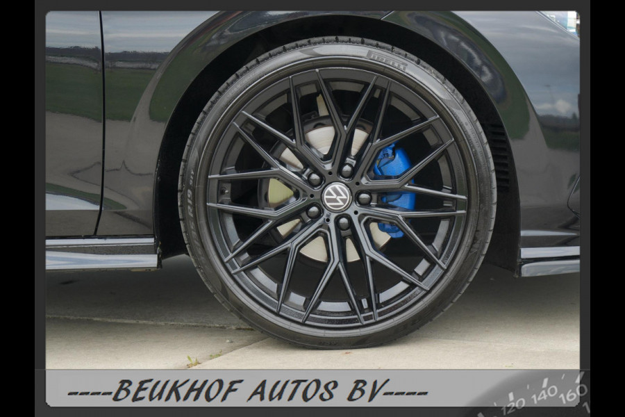 Volkswagen Golf 1.5 eTSI R-Line Pano H&K Audio Cruise Camera