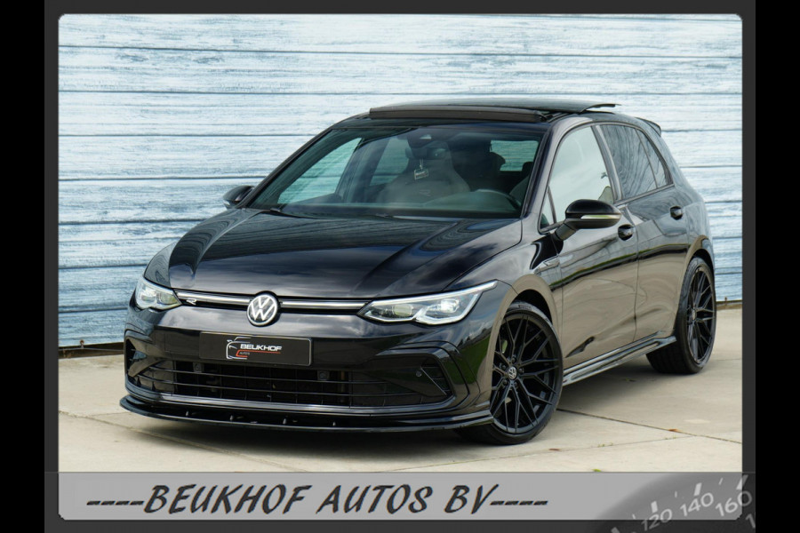 Volkswagen Golf 1.5 eTSI R-Line Pano H&K Audio Cruise Camera