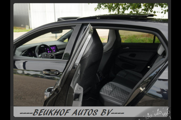 Volkswagen Golf 1.5 eTSI R-Line Pano H&K Audio Cruise Camera