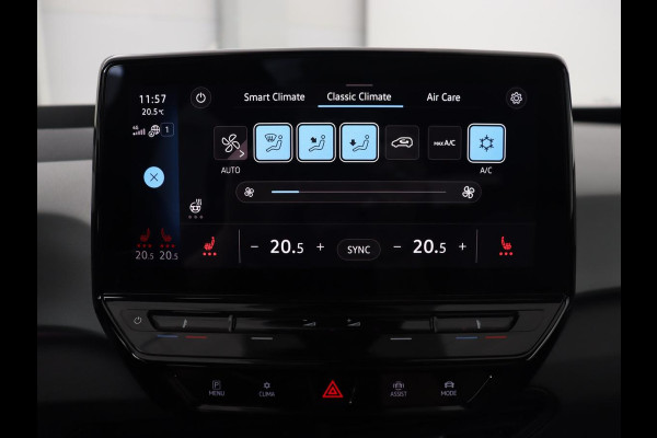 Volkswagen ID.3 First Max 58 kWh | Panoramadak | Head-Up | Stoel & stuurverwarming | Adaptive cruise | Camera | Massage | Elektrische stoelen | Sfeerverlichting | Carplay | Matrix LED