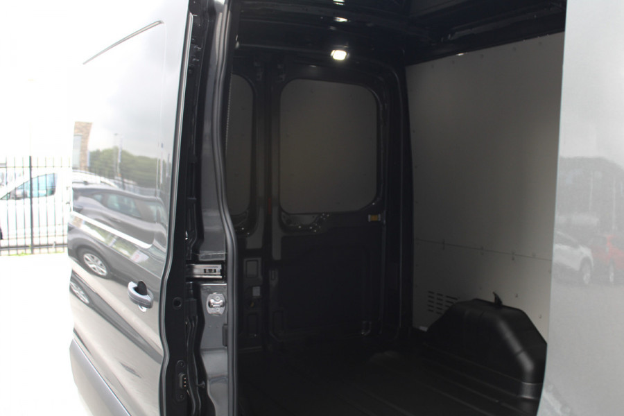 Ford Transit 350 2.0 TDCI L2H2 Trend 165pk - Facelift - 2x Schuifdeur - Adaptive Cruise - Navigatie - Blind Spot - 360 Camera - Stoel - Stuur