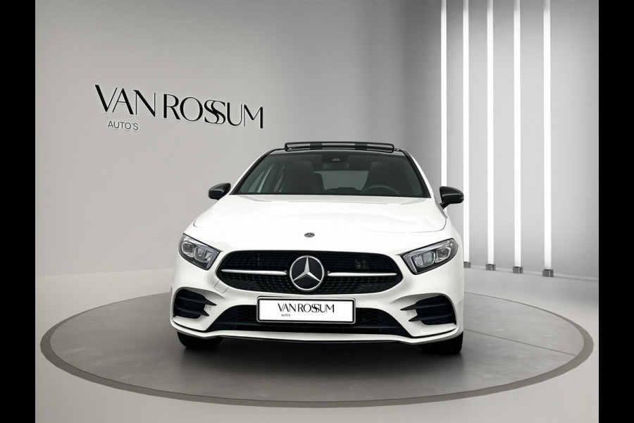 Mercedes-Benz A-Klasse 250 e AMG Pano Sfeer Camera Night Pakket