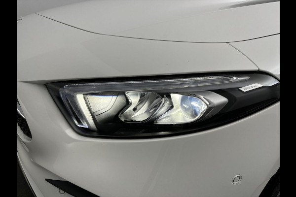 Mercedes-Benz A-Klasse 250 e AMG Pano Sfeer Camera Night Pakket