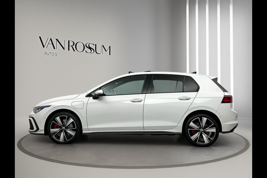 Volkswagen Golf 1.4 eHybrid GTE | Panoramadak | IQ | Sfeerverlichting |  LED Pakket | Head up |