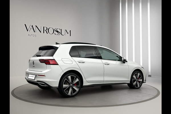 Volkswagen Golf 1.4 eHybrid GTE | Panoramadak | IQ | Sfeerverlichting |  LED Pakket | Head up |