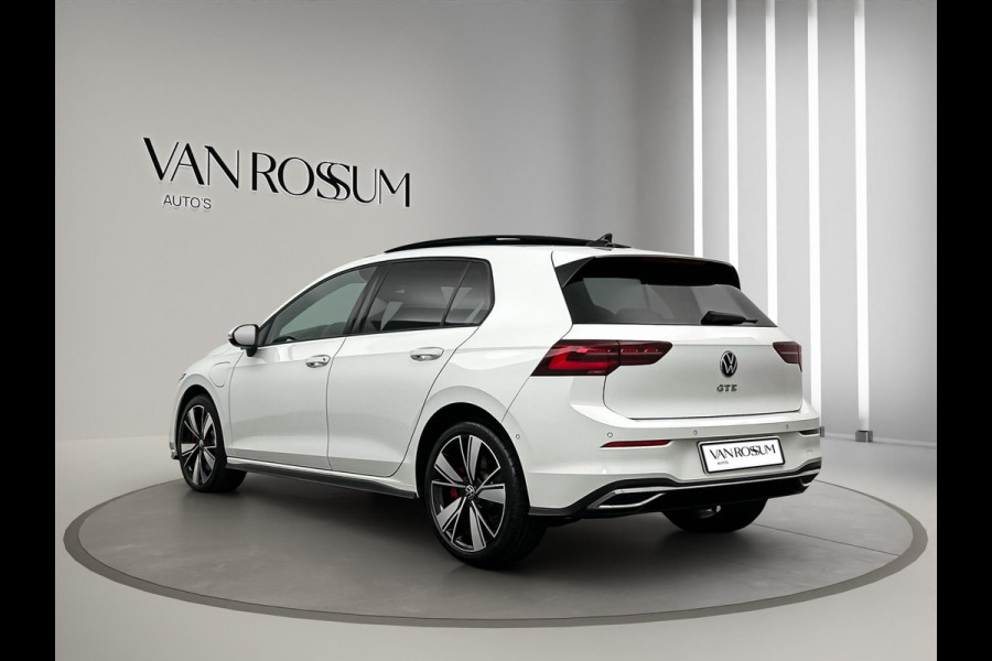 Volkswagen Golf 1.4 eHybrid GTE | Panoramadak | IQ | Sfeerverlichting |  LED Pakket | Head up |