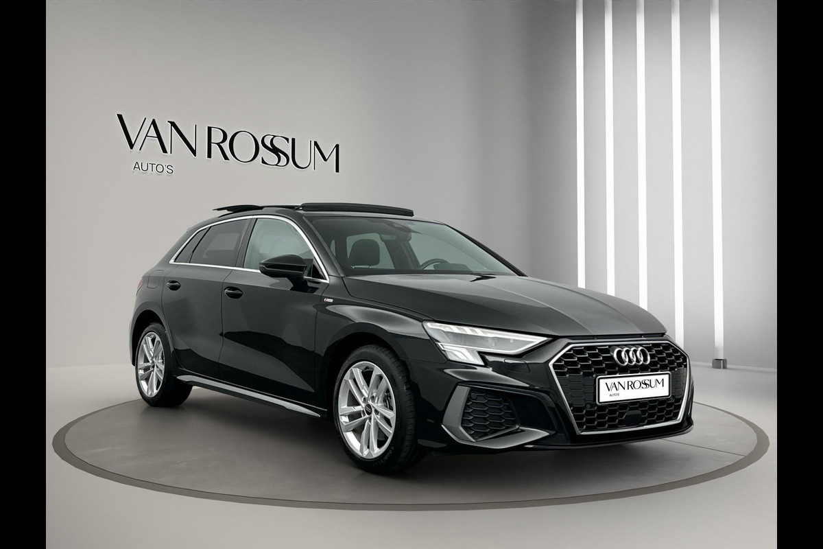 Audi A3 Sportback 40 TFSI e S-Line Pano Matrix Camera ACC Lane