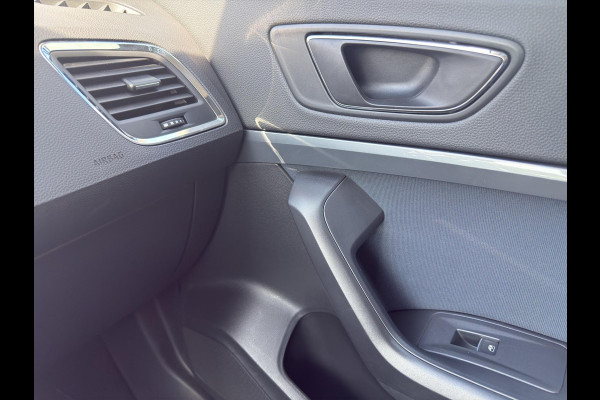 Seat Ateca 1.0 TSI Style | Navigatie | Klimaatregeling | Parkeersenors V+A | Electr. achterklep |