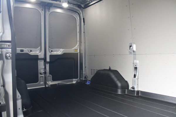 Ford Transit 350 2.0 TDCI L2H2 Trend 165pk - Facelift - Adaptive Cruise - Navigatie - Blind Spot - 360 Camera - Stoel - Stuurverwarming - Rij