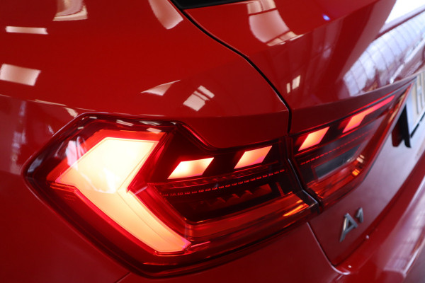Audi A1 citycarver 30 TFSI epic ACC PDC 17''LM Navi