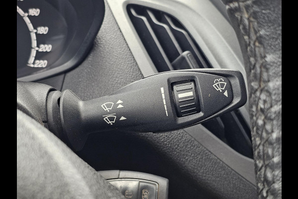 Ford Transit Courier 1.0 Limited EcoBoost S&S Marge incl. BTW & BPM | Navigatie | Camera | Trekhaak | Stoelverwarming | Cruise control | Keurige auto!