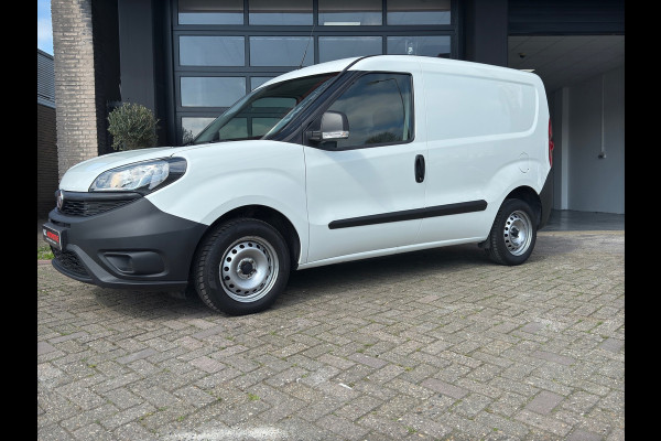 Fiat Dobló Cargo 1.6 MJ L1H1