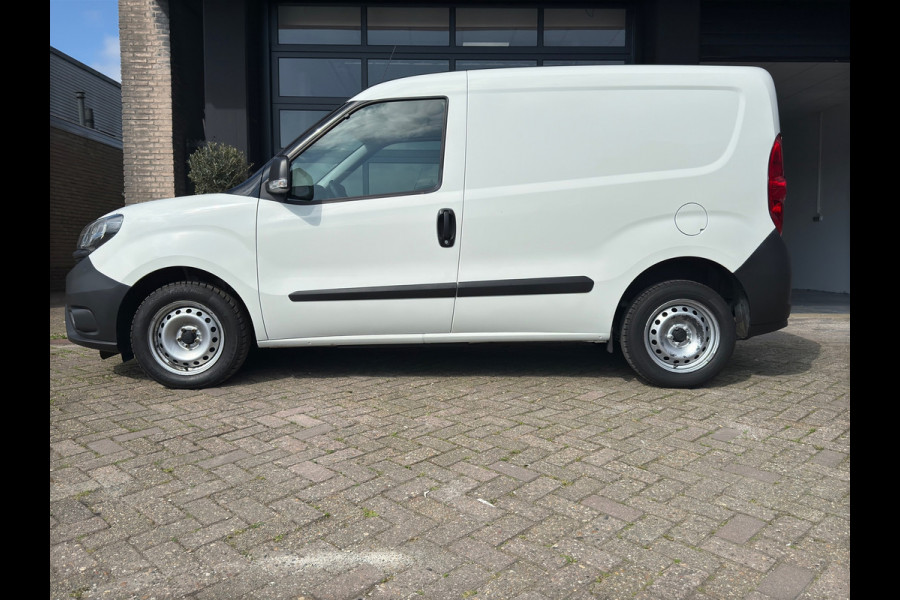 Fiat Dobló Cargo 1.6 MJ L1H1