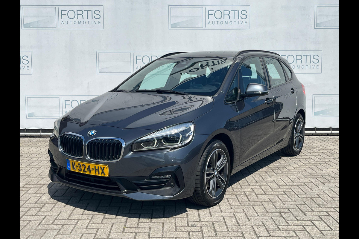 BMW 2 Serie Active Tourer 218i Executive Edition NL AUTO | LEDER | NAVI | CAMERA
