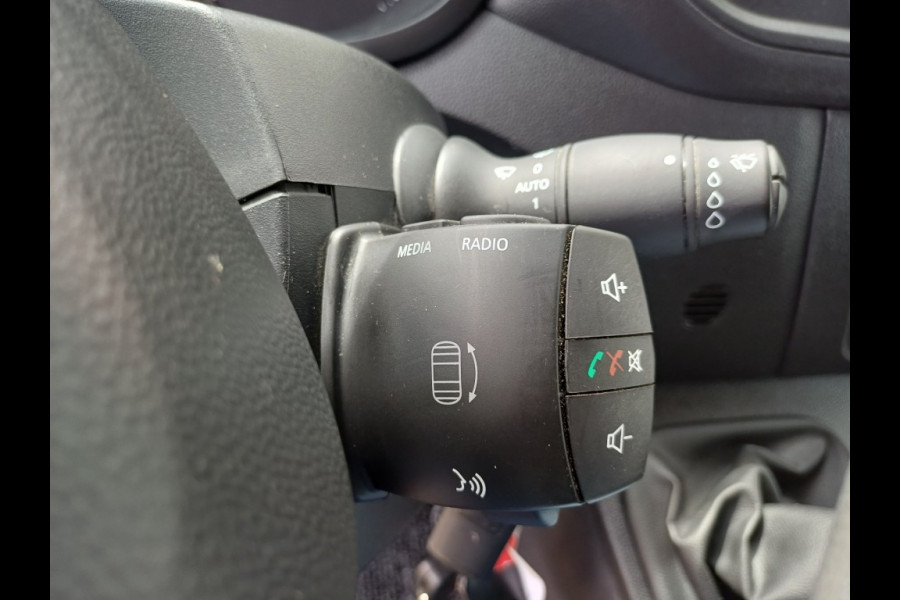Renault Master L2H2 135.35 FG LUXE Clima, PDC, Camera, Navi, Blindspot, NETJES