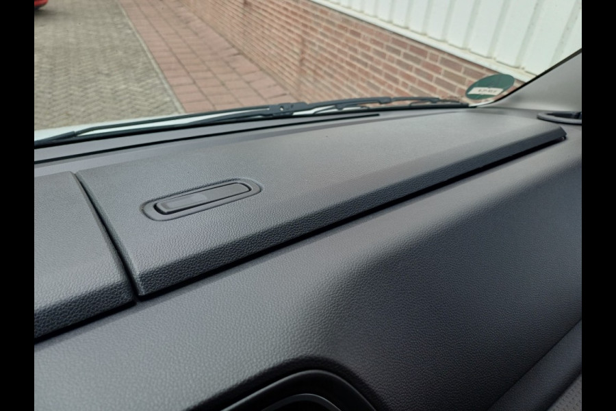 Renault Master L2H2 135.35 FG LUXE Clima, PDC, Camera, Navi, Blindspot, NETJES