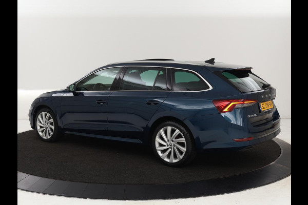Škoda Octavia 1.4 TSI iV PHEV Edition Plus | Panoramadak | Stoelverwarming | Head-Up | Adaptive cruise | Camera | Virtual Cockpit | Canton Sound