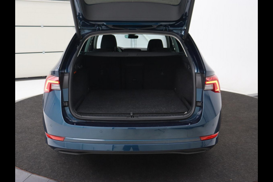 Škoda Octavia 1.4 TSI iV PHEV Edition Plus | Panoramadak | Stoelverwarming | Head-Up | Adaptive cruise | Camera | Virtual Cockpit | Canton Sound