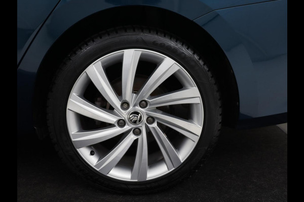 Škoda Octavia 1.4 TSI iV PHEV Edition Plus | Panoramadak | Stoelverwarming | Head-Up | Adaptive cruise | Camera | Virtual Cockpit | Canton Sound