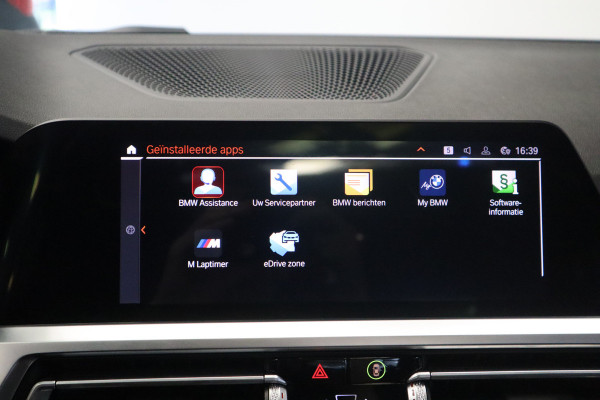 BMW 3-serie 330e High Executive Schuif/kanteldak ACC PDC Navi Co-Pilot HI-FI Laser Led Head-up Leder 20'LM M-Performance