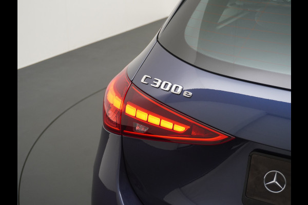 Mercedes-Benz C-Klasse Estate 300 e AMG Line | Pano