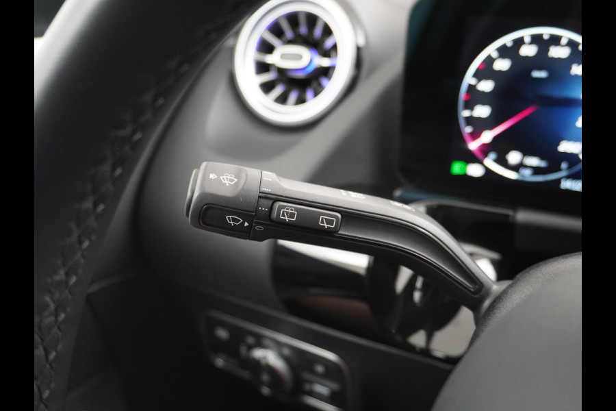 Mercedes-Benz B-Klasse 250 e AMG Line | Keyless Leder 19'' Multispaaks