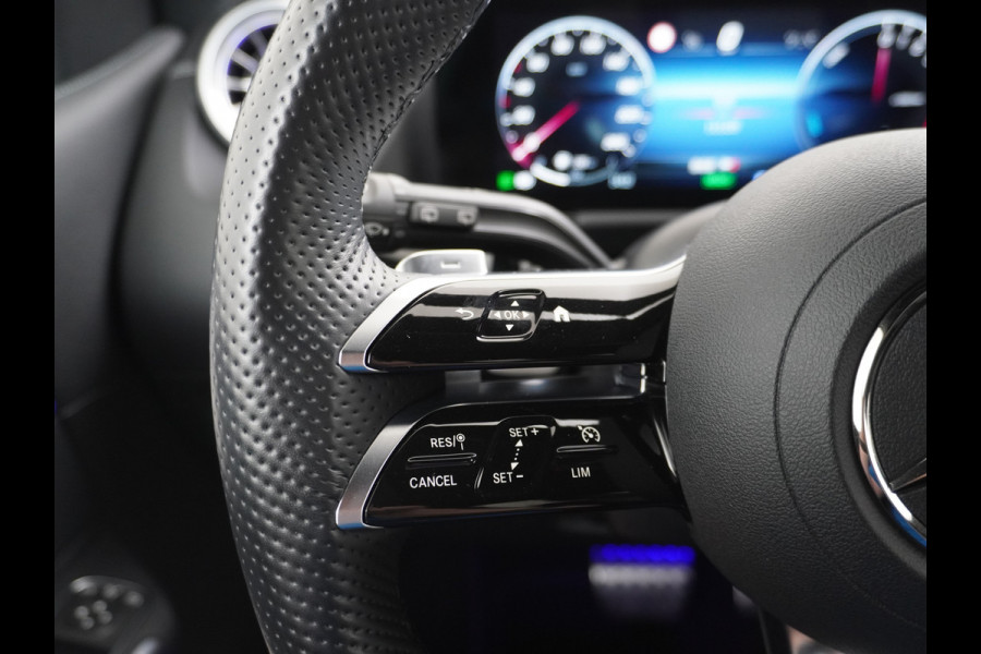 Mercedes-Benz B-Klasse 250 e AMG Line | Keyless Leder 19'' Multispaaks