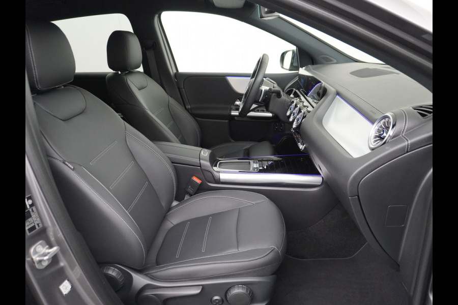 Mercedes-Benz B-Klasse 250 e AMG Line | Keyless Leder 19'' Multispaaks