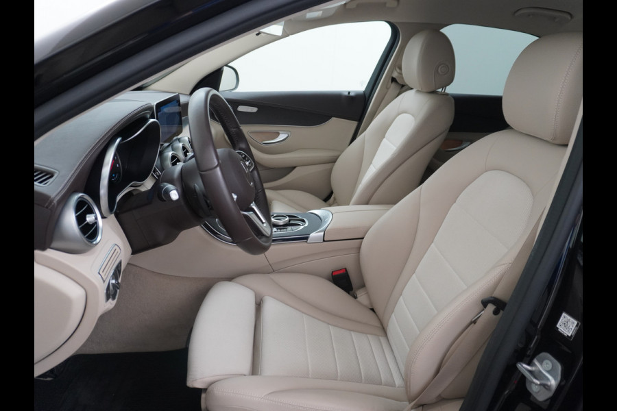 Mercedes-Benz C-Klasse C 300 AMG line | LED Exclusive interieur