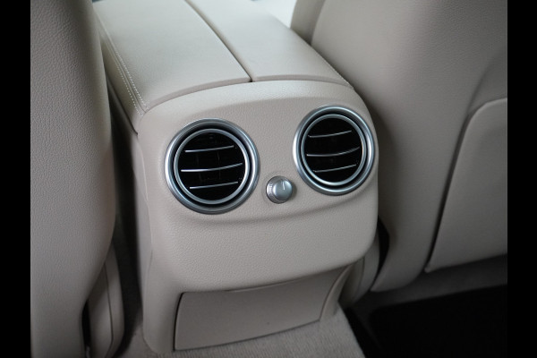 Mercedes-Benz C-Klasse C 300 AMG line | LED Exclusive interieur