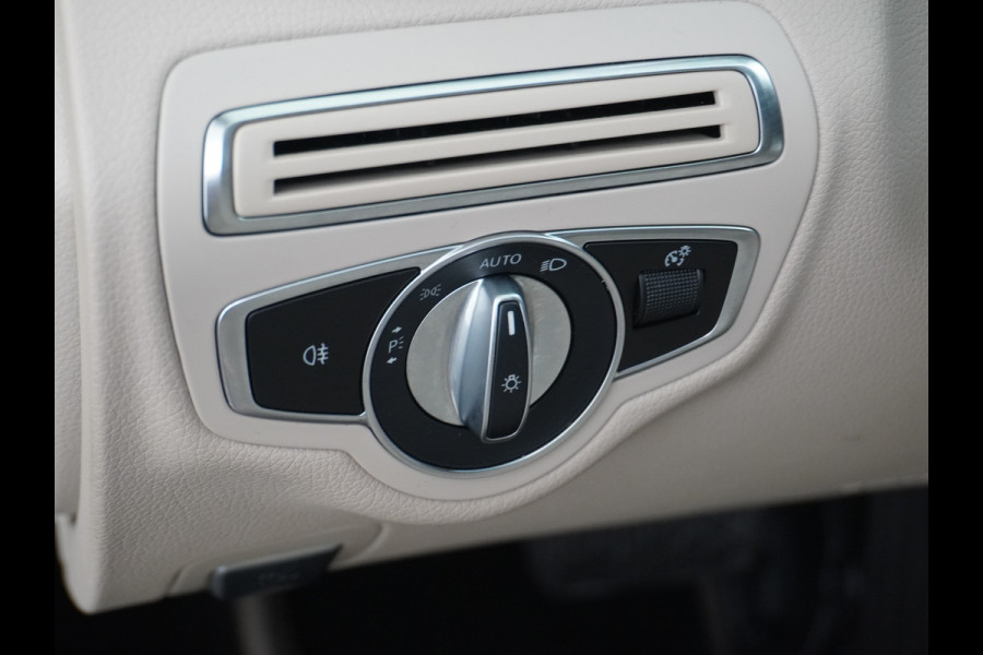 Mercedes-Benz C-Klasse C 300 AMG line | LED Exclusive interieur
