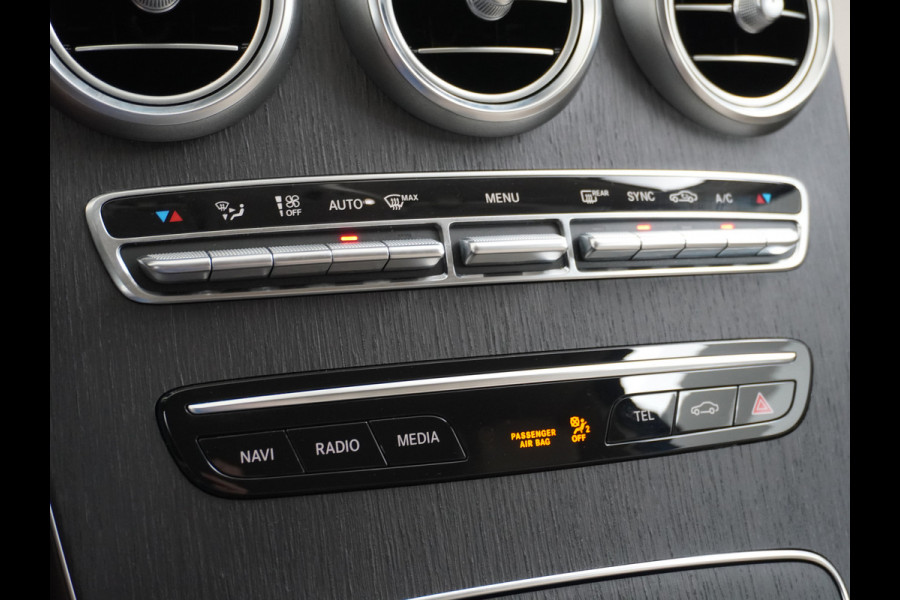 Mercedes-Benz C-Klasse C 300 AMG line | LED Exclusive interieur