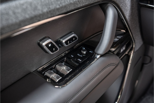 Land Rover Range Rover Sport P460e Dynamic SE PHEV -Black Pack - Meridian Surround- 22 inch