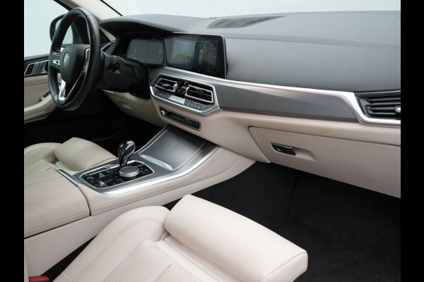BMW X5 xDrive45e High Executive Plug In Hybrid 394pk PHEV | Trekhaak af Fabriek | Head Up | Lederen Sportstoelen Memory | 20"L.M | Apple Carplay | Sfeerverlichting | Camera | BLIS |