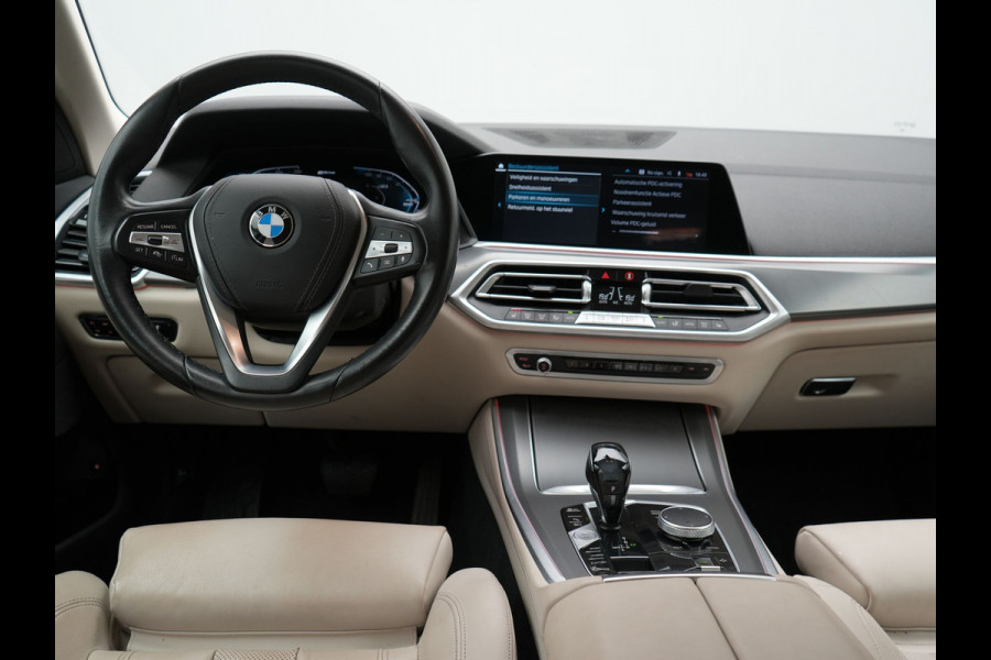 BMW X5 xDrive45e High Executive Plug In Hybrid 394pk PHEV | Trekhaak af Fabriek | Head Up | Lederen Sportstoelen Memory | 20"L.M | Apple Carplay | Sfeerverlichting | Camera | BLIS |