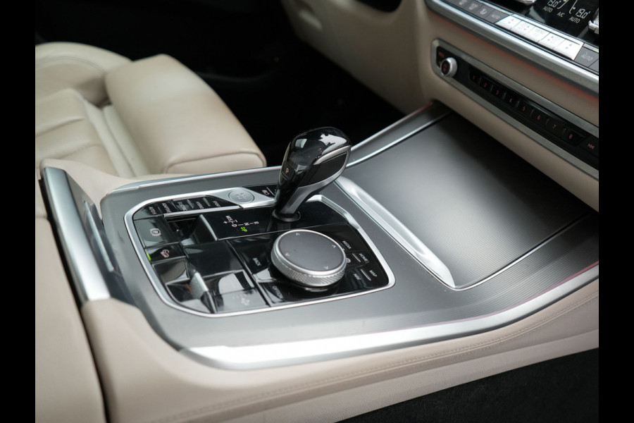 BMW X5 xDrive45e High Executive Plug In Hybrid 394pk PHEV | Trekhaak af Fabriek | Head Up | Lederen Sportstoelen Memory | 20"L.M | Apple Carplay | Sfeerverlichting | Camera | BLIS |