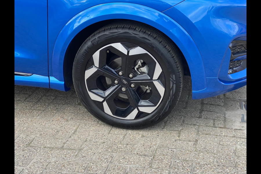 Ford Puma 1.0 EcoBoost Hybrid ST-Line X 155pk Automaat | Panoramadak | Afneembare trekhaak | Winter Pack | Adaptive cruise control | 360 graden camera | Bang&Olufsen | Elektrsiche achterklep | Matrix LED | TREKHAKEN