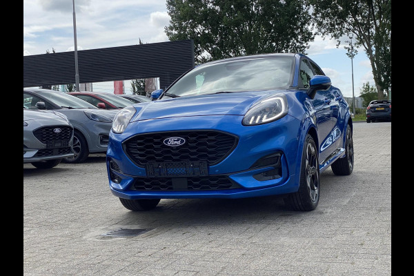 Ford Puma 1.0 EcoBoost Hybrid ST-Line X 155pk Automaat | Panoramadak | Afneembare trekhaak | Winter Pack | Adaptive cruise control | 360 graden camera | Bang&Olufsen | Elektrsiche achterklep | Matrix LED | TREKHAKEN