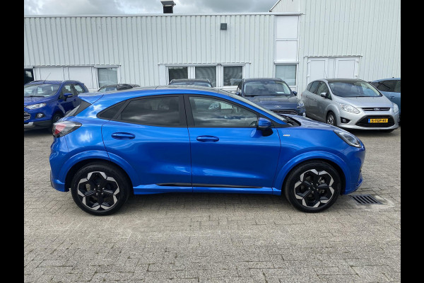 Ford Puma 1.0 EcoBoost Hybrid ST-Line X 155pk Automaat | Panoramadak | Afneembare trekhaak | Winter Pack | Adaptive cruise control | 360 graden camera | Bang&Olufsen | Elektrsiche achterklep | Matrix LED | TREKHAKEN