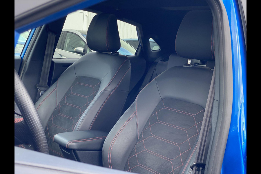 Ford Puma 1.0 EcoBoost Hybrid ST-Line X 155pk Automaat | Panoramadak | Afneembare trekhaak | Winter Pack | Adaptive cruise control | 360 graden camera | Bang&Olufsen | Elektrsiche achterklep | Matrix LED | TREKHAKEN