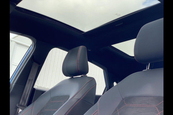 Ford Puma 1.0 EcoBoost Hybrid ST-Line X 155pk Automaat | Panoramadak | Afneembare trekhaak | Winter Pack | Adaptive cruise control | 360 graden camera | Bang&Olufsen | Elektrsiche achterklep | Matrix LED | TREKHAKEN
