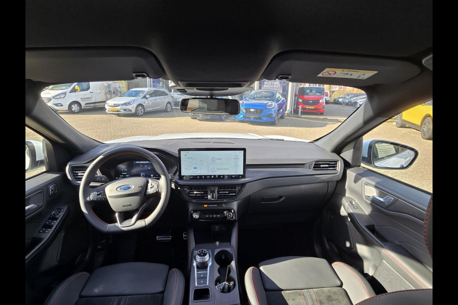 Ford Kuga 2.5 PHEV ST-Line X | Wegklapbare trekhaak | Panoramadak | Winter Pack | Head up Display | All season banden