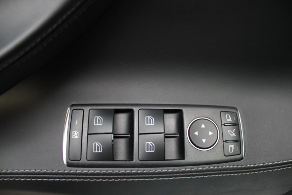 Tesla Model S 75 Base