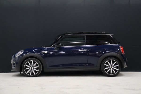 MINI Mini 1.5 Cooper Chili [SCHUIFDAK, APPLE CARPLAY, SFEERVERLICHTING, STOELVERWARMING, PARKEERSENSOR, LEER, CRUISE CONTROL, NIEUWSTAAT]