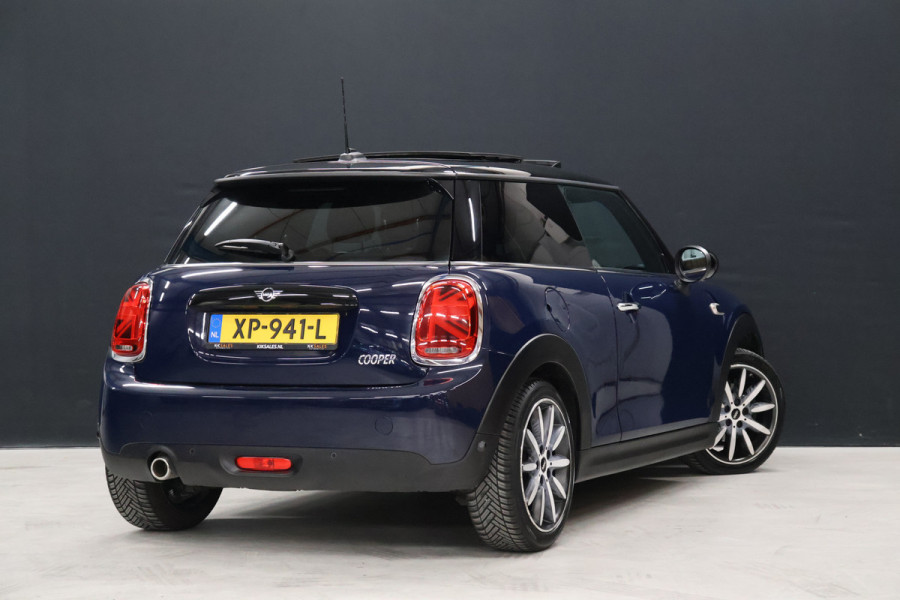 MINI Mini 1.5 Cooper Chili [SCHUIFDAK, APPLE CARPLAY, SFEERVERLICHTING, STOELVERWARMING, PARKEERSENSOR, LEER, CRUISE CONTROL, NIEUWSTAAT]