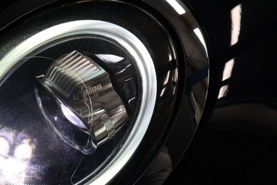 MINI Mini 1.5 Cooper Chili [SCHUIFDAK, APPLE CARPLAY, SFEERVERLICHTING, STOELVERWARMING, PARKEERSENSOR, LEER, CRUISE CONTROL, NIEUWSTAAT]